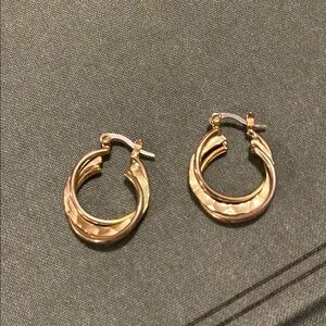 Elegant Vintage Three Hoop Gold Earrings
